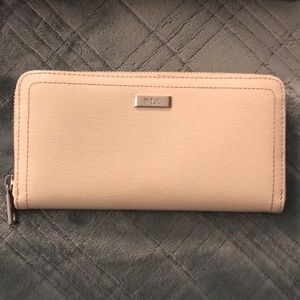 NEW Ivory Lauren Ralph Lauren Wallet